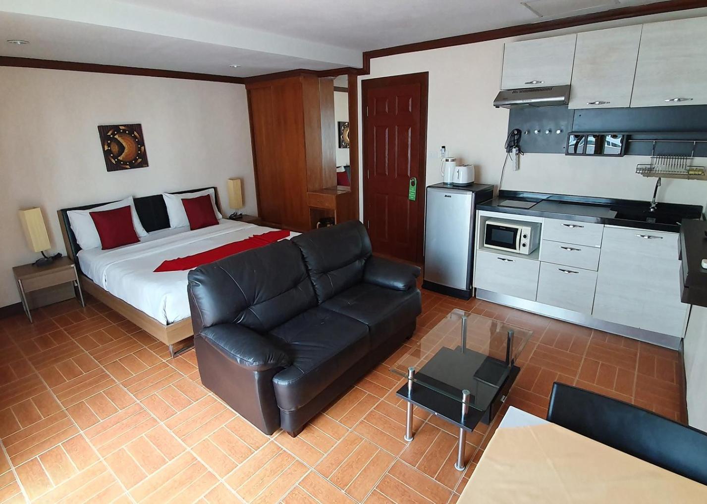 Patong Karlssons Hotel 外观 照片